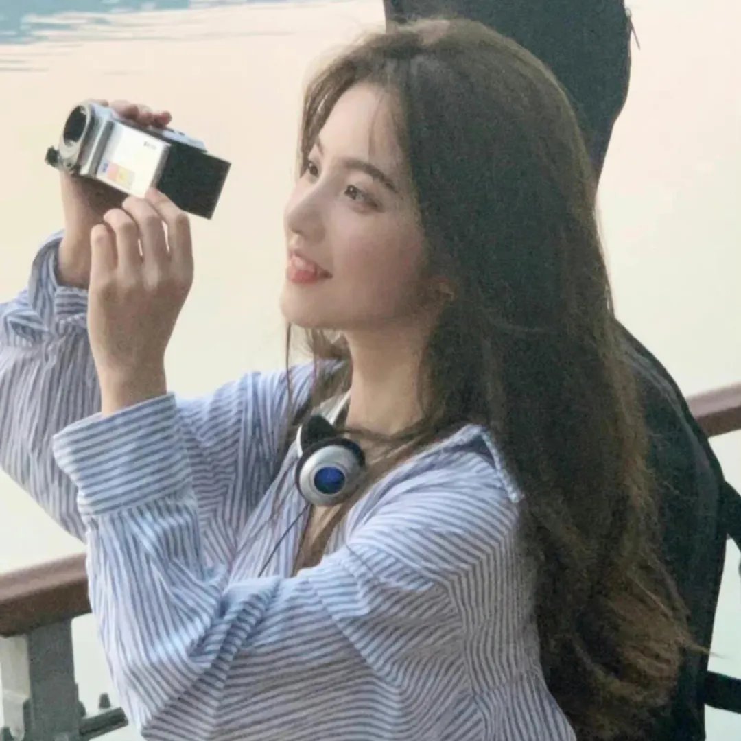 好莱坞华人 高清封面